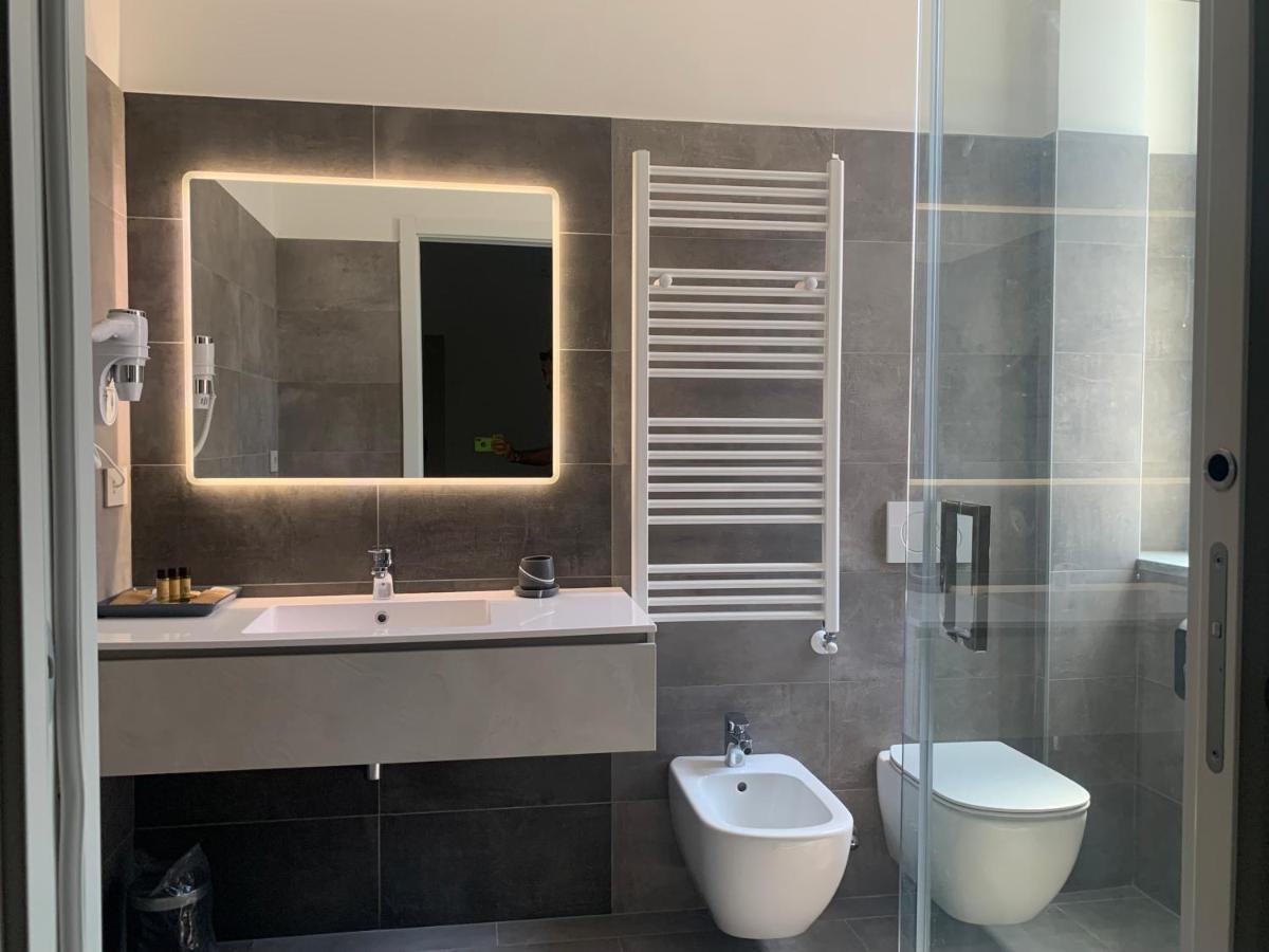 Ripa150 - Smart Apartament Milano - Prada Bocconi Ieo Ied Forum Assago Navigli Duomo15Min Екстер'єр фото